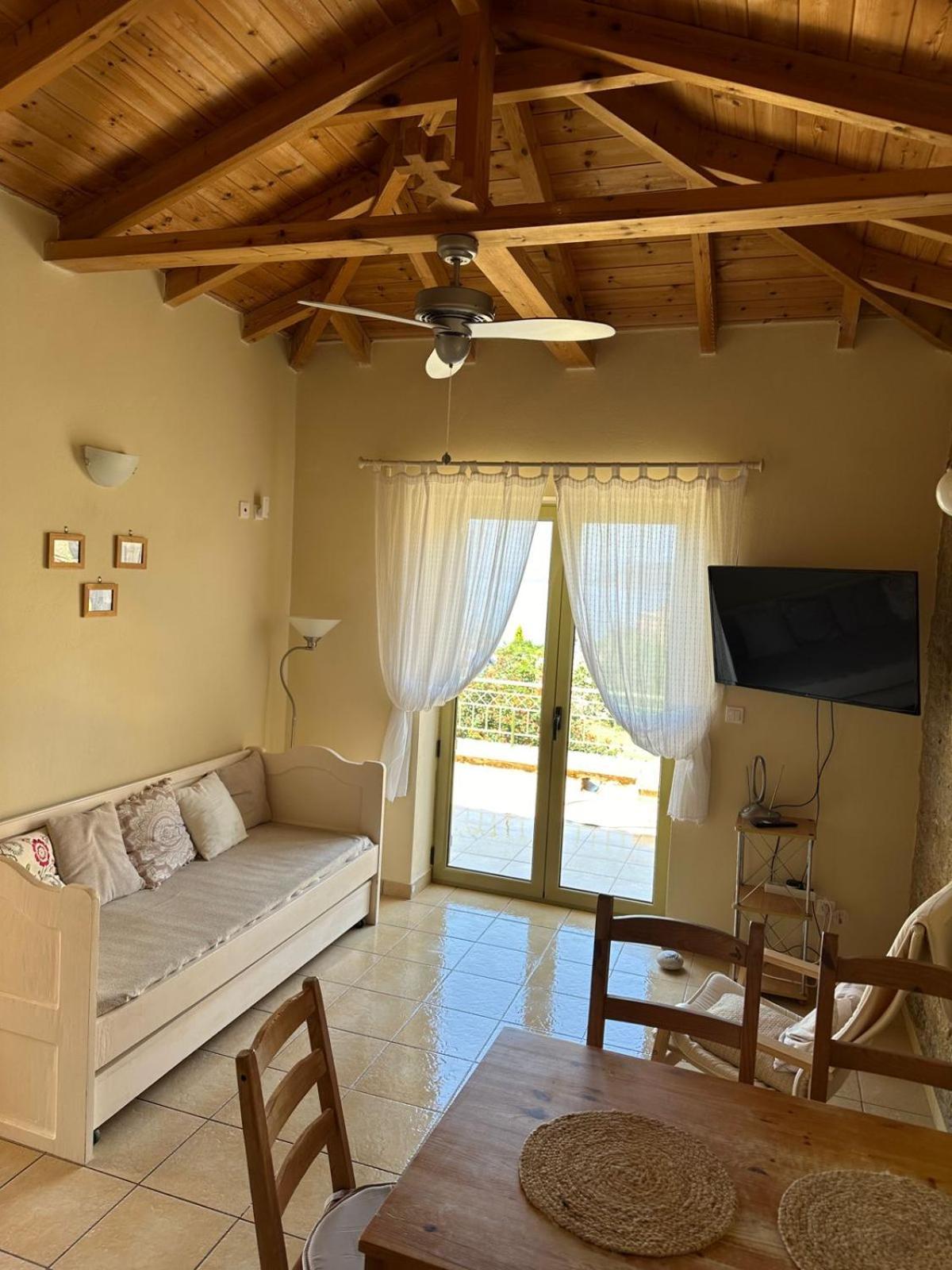 Amoni Holiday Homes Kardamyli Dış mekan fotoğraf