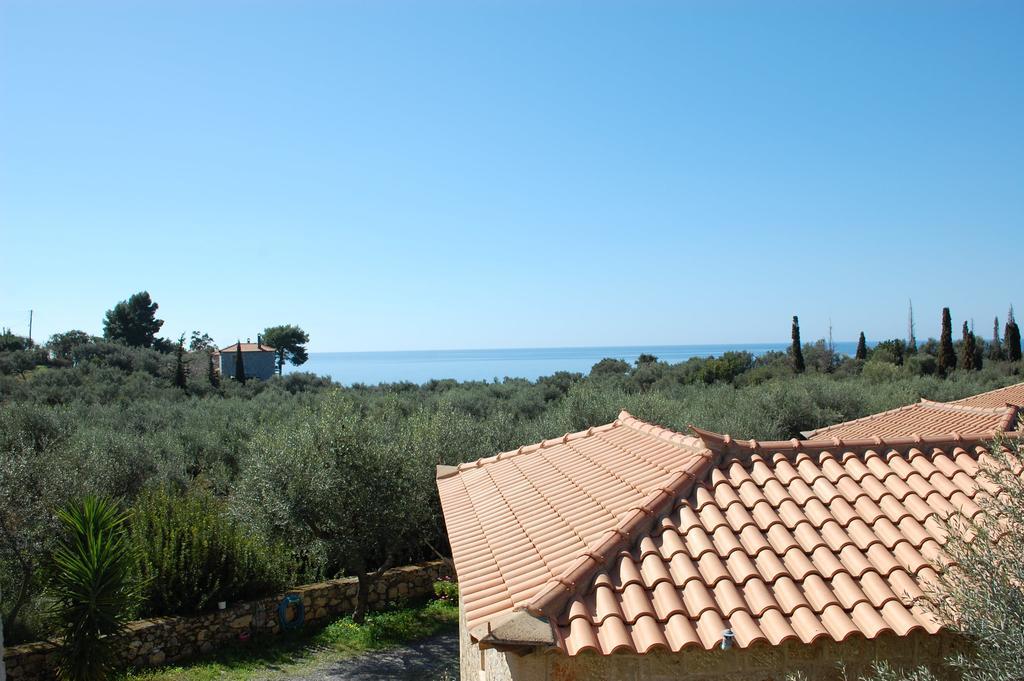 Amoni Holiday Homes Kardamyli Dış mekan fotoğraf