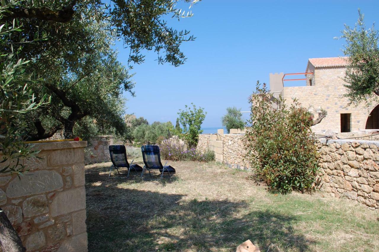 Amoni Holiday Homes Kardamyli Dış mekan fotoğraf